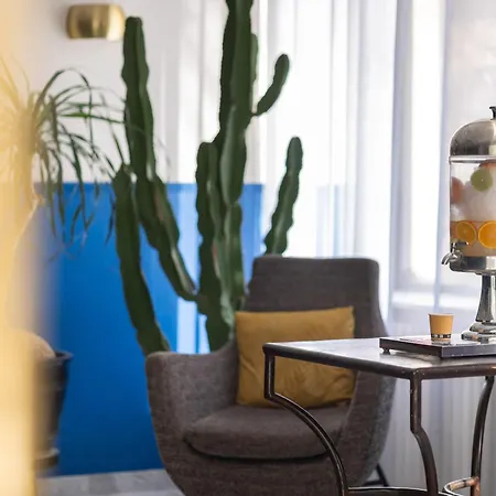 Hotel Locarno 3*