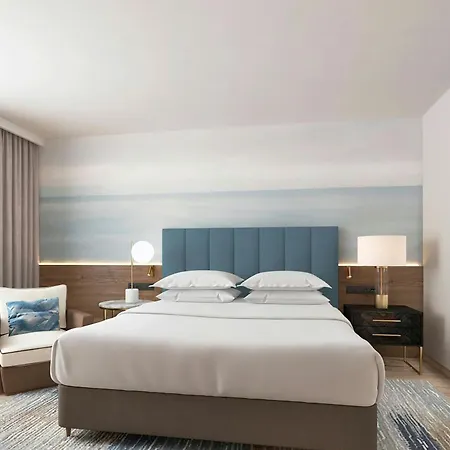 Sheraton 4*