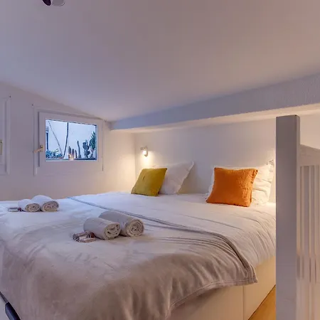 La Treille Ap4334 By Riviera Homes Apartment *