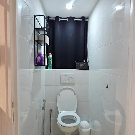 Moderne A Nice, 50 M² Avec Balcon Apartment Nice