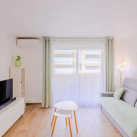 Peaceful In With Terrace, Parking Apartment
