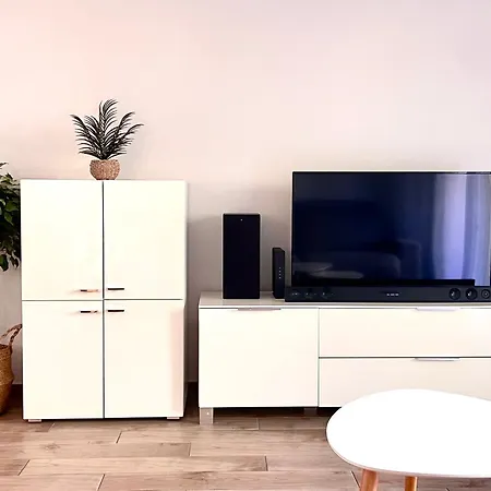 Peaceful In With Terrace, Parking Apartment Nice