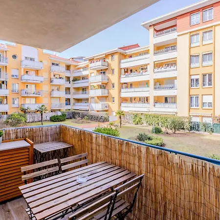 Peaceful In With Terrace, Parking Apartment Nice