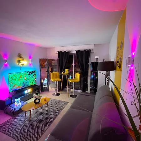 Appartement 27m2 En Résidence Standing Piscine Nice