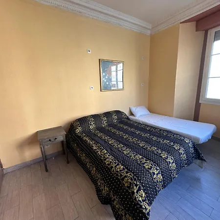 Simple - Fresh Start 2026 Hotel