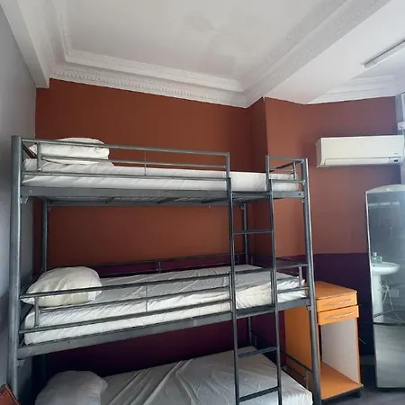 Hotel Simple - Fresh Start 2026 *