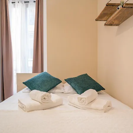 Bed & Breakfast 4 La Nissa Bella Nice