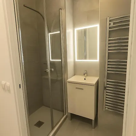 Dieu Bé 3*
