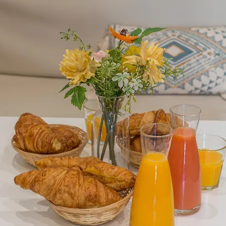 Bed & Breakfast 4 La Nissa Bella Nice