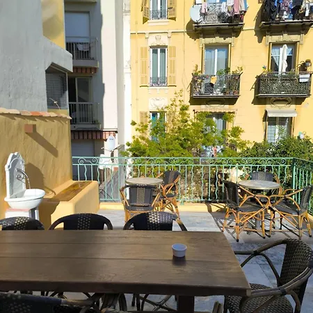 Dieu Bé Nice