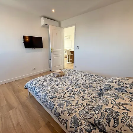 Homestay Ouest Privees Modernes Tv Wifi Bureau En Colocation