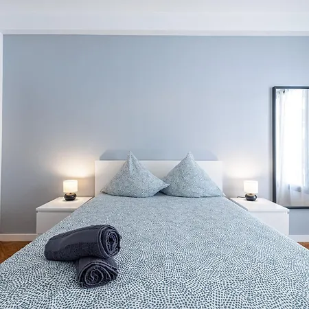 Privee 1 Personne Bail Mobilite Bed & Breakfast *