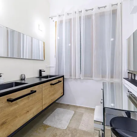 Marie -pool - Garden-close To -parking Villa Nice