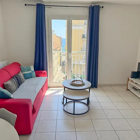 4-person - Air Conditioning And Pool Apartment *