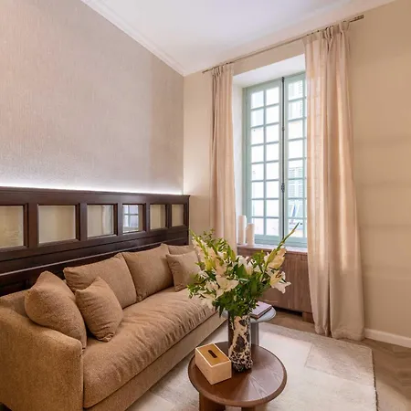 Appartement 2bdr 6p A C - Heart Of - *