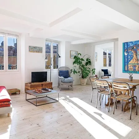 Apartment Le Bonaparte - 30 Meters From Place Garibaldi
