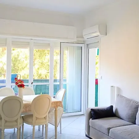 Apartment Artemare, Il Fascino Del Classico Con Ogni Comfort