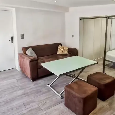 Sunny Old Town Appartement