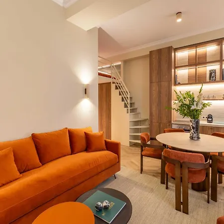 2bdr 6p A C - Heart Of Apartment *