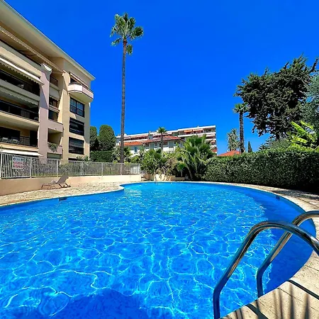 Apartment Superbe Climatise Avec Piscine, Terrasse Et Parking Prive - Proche Promenade Des Nice