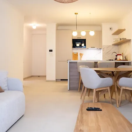 T3 Neuve Centre-ville 6 Couchages * Nice