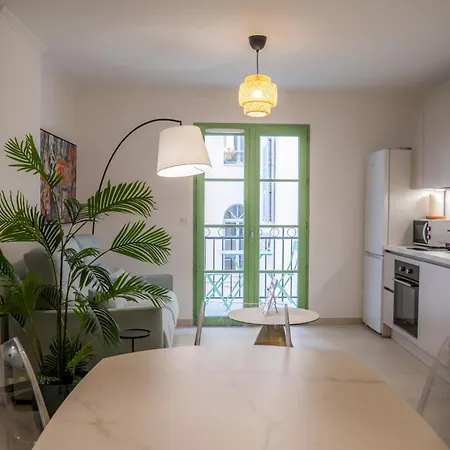Superbe T2 Neuf Avec Terrasse Hyper Centre Apartment *