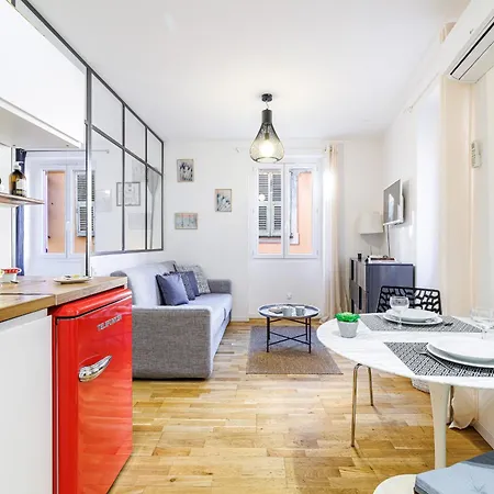 1 Gallo Lot 3 - Joli Au Coeur Du Vieux-nice - Ac *