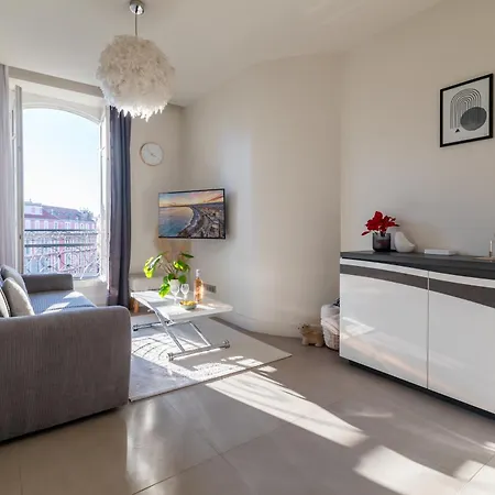 Maison Bianchi - On Avenue Jean Medecin Apartment Nice