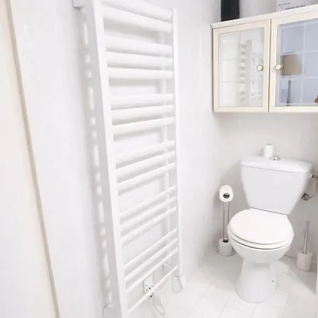 Apartment Cocoon Au Calme, Proche Et Centre Nice