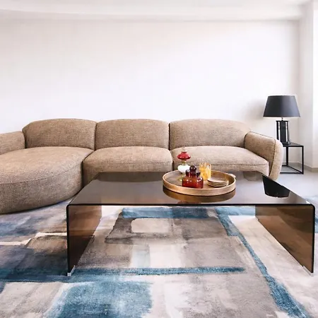 Elegant Renovated Port Ac Sleeps 4 Apartment
