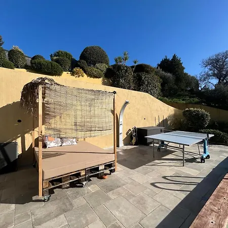 Apartment Bellet - De Charme, 4 Chambres, Plancha & Piscine