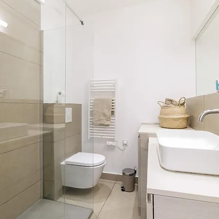 My Casa - Bonaparte 42 - 1 Bedroom Near Port And Place Garibaldi Apartment