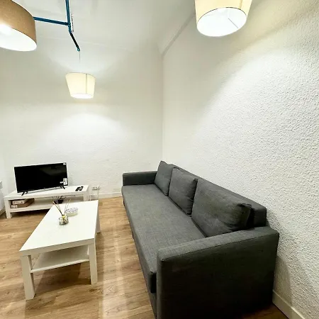 Charming Port Of Flat 1 Apartment