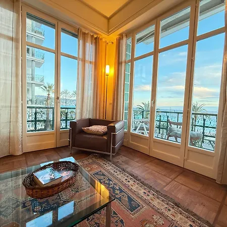 Apartment Casa Giacometti Vue Lumiere Et Horizon Nice