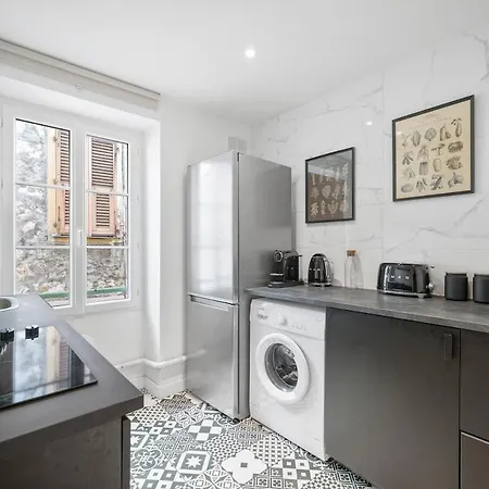 Les Palmiers, Quiet And Air-conditioned Apartment