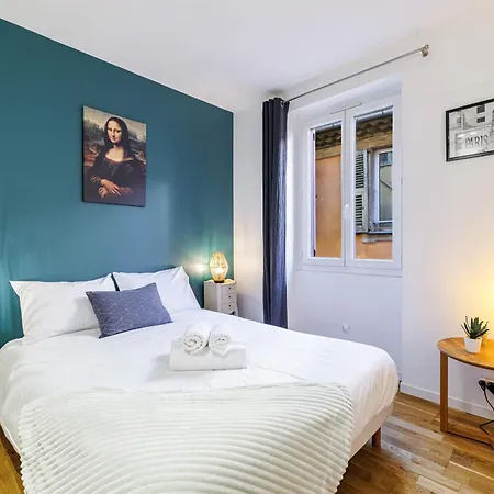 1 Gallo Lot 3 - Joli Au Coeur Du Vieux-nice - Ac *