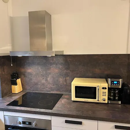 Apartment 50m2 - Furnished - 1 Bedroom - Terrace - Parking - Tram 5 Min Nice