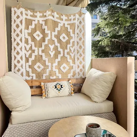 Charming - Terrace Appartement *