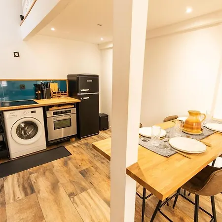 Dolce Clemenceau - Center 4 People Appartement