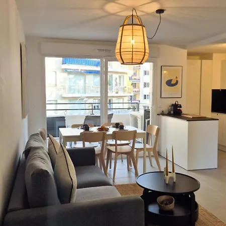 T3 Neuf Climatise Avec Parking A Apartment