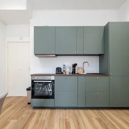 Apartment Au Coeur De Nice, Gare A Pied Et Climatisation