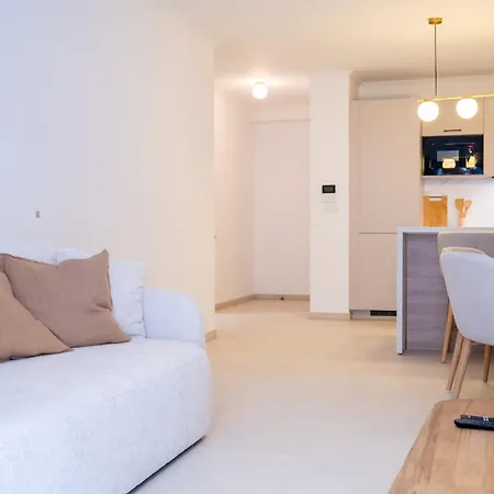 Apartment T3 Neuve Centre-ville 6 Couchages