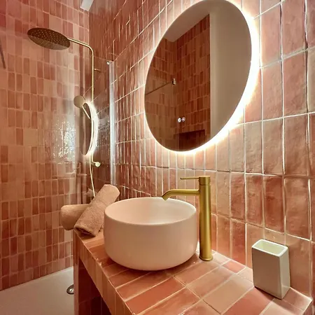 Apartment Un Cocon En Centre De 2 Personnes Nice
