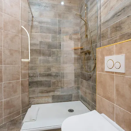 Apartment Cocon Style Centre Et A Pied Clim Wifi *
