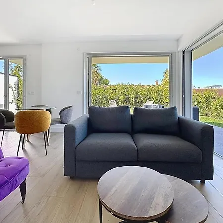 Comfort And Relaxation And Swimming Pool Appartement Nice
