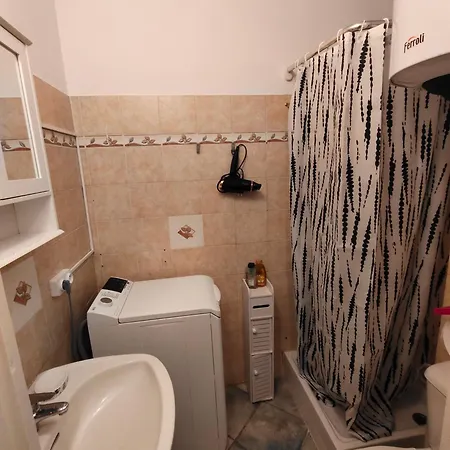 Apartment Deja Vu *