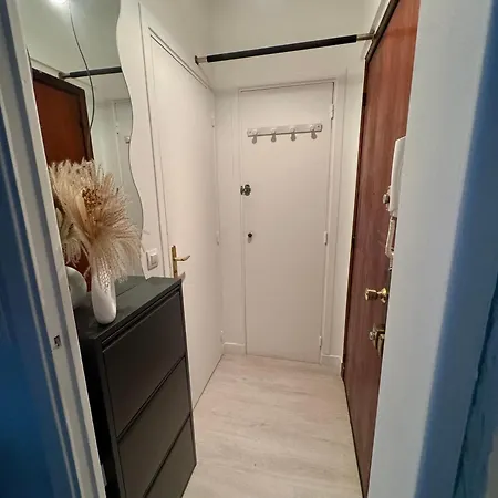 Lumiere Center Apartment