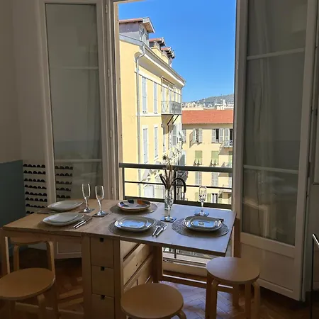 Apartment Living And French Riviera *