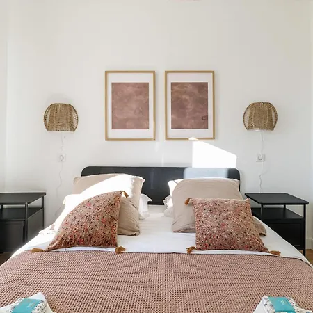 My Casa - Bonaparte 42 - 1 Bedroom Near Port And Place Garibaldi *