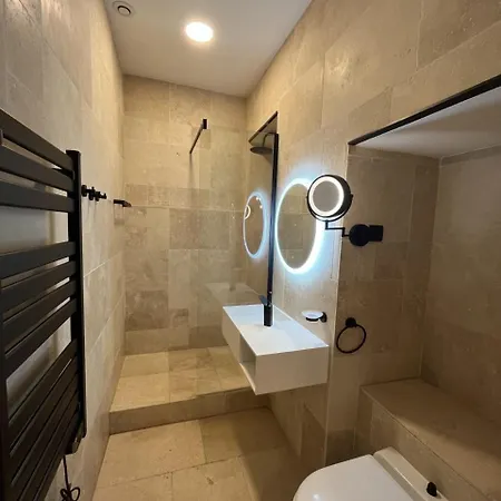 Apartment Au Centre Calme